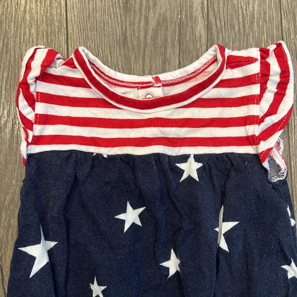 SOLD ✨ Patriotic Romper - Picture 2 of 4